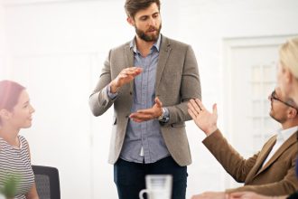 Coaching managérial : comment devenir un meilleur leader grâce à un accompagnement personnalisé ?