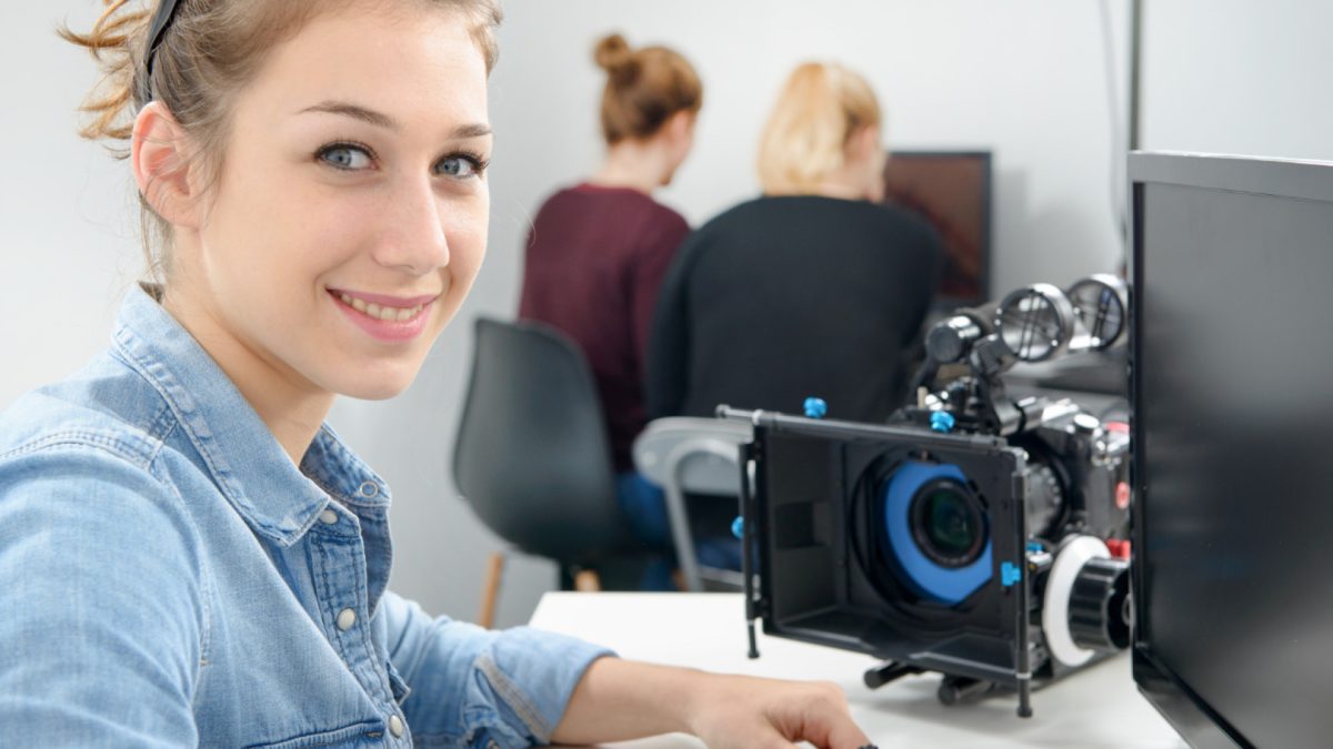 Comment se former au montage, à la réalisation et à la production à Lyon ?